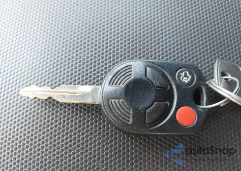 2009 Ford Escape Xlt from USA, damaged, VIN 1FMCU93799KC57136